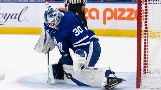 Jack Campbell makes 31 saves, Maple Leafs beat Flames 2-0 - The San Diego  Union-Tribune