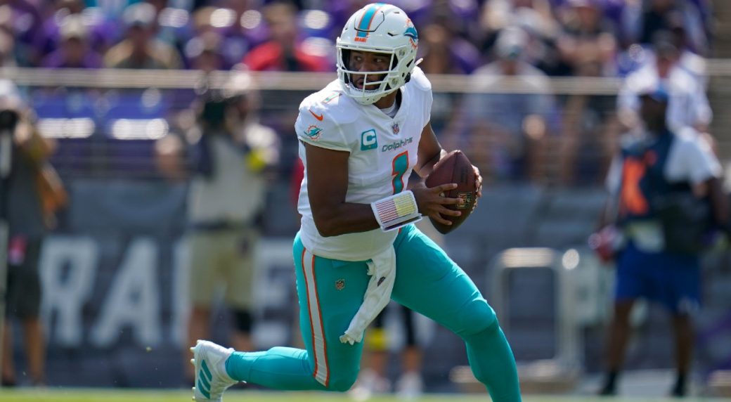 Tagovailoa, Dolphins rally from 21 down to beat Ravens