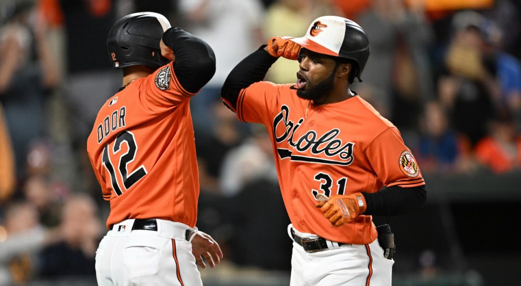 AL Playoff Watch Orioles beat Red Sox to keep Blue Jays' magic number at 3