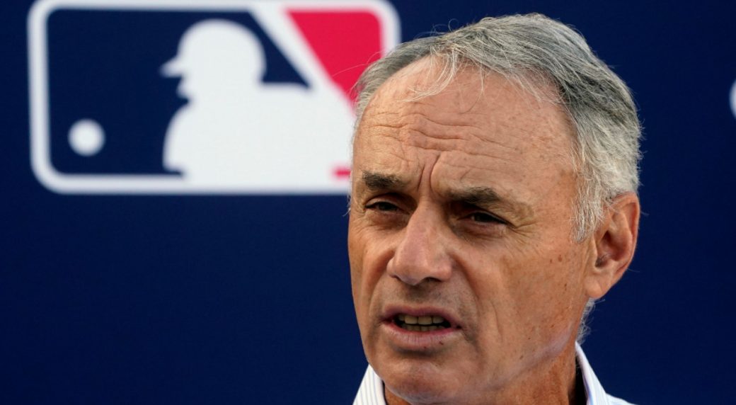 MLB to voluntarily recognize minor league union