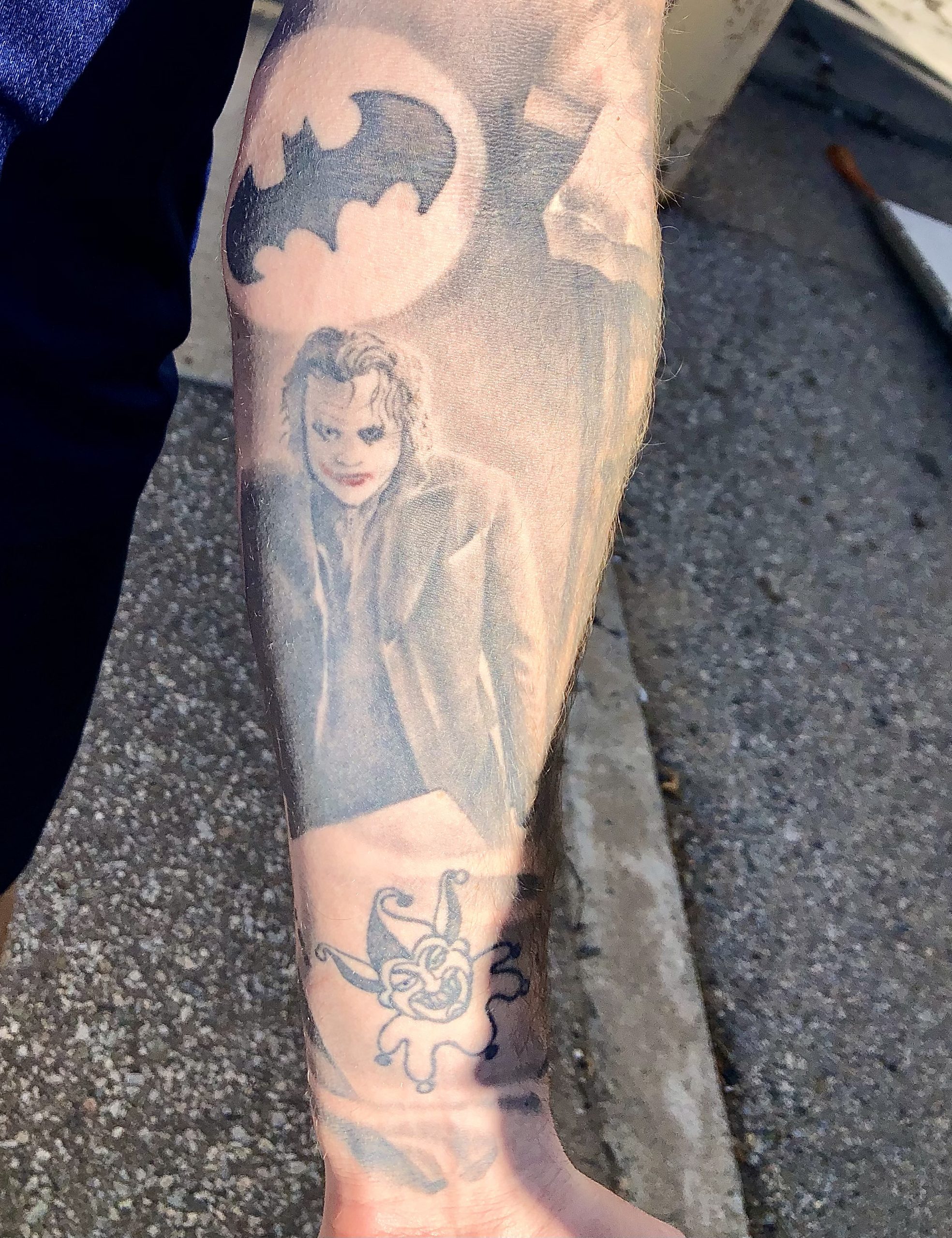 Adam Gaudette of the Toronto Maple Leafs shows off his tattoos on Thursday, October 6, 2022. (Luke Fox/Sportsnet)