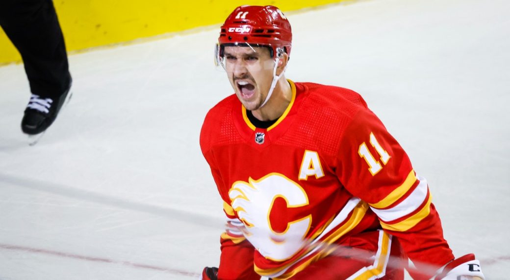 Flames signing Mikael Backlund to two-year extension