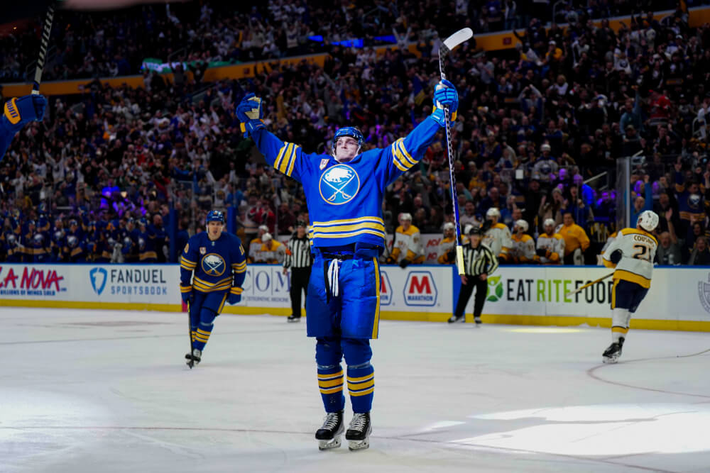 Tage Thompson continues to make extension with Sabres look good