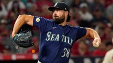 Uncertain of reception, Mariners’ Ray toes familiar rubber in Game 2 vs. Blue Jays