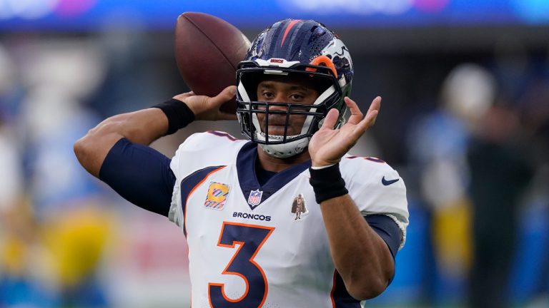 Denver Broncos quarterback Russell Wilson (3) warms up prior to an NFL football game against the Los Angeles Chargers, Monday, Oct. 17, 2022, in Inglewood, Calif. (Mark J. Terrill/AP)