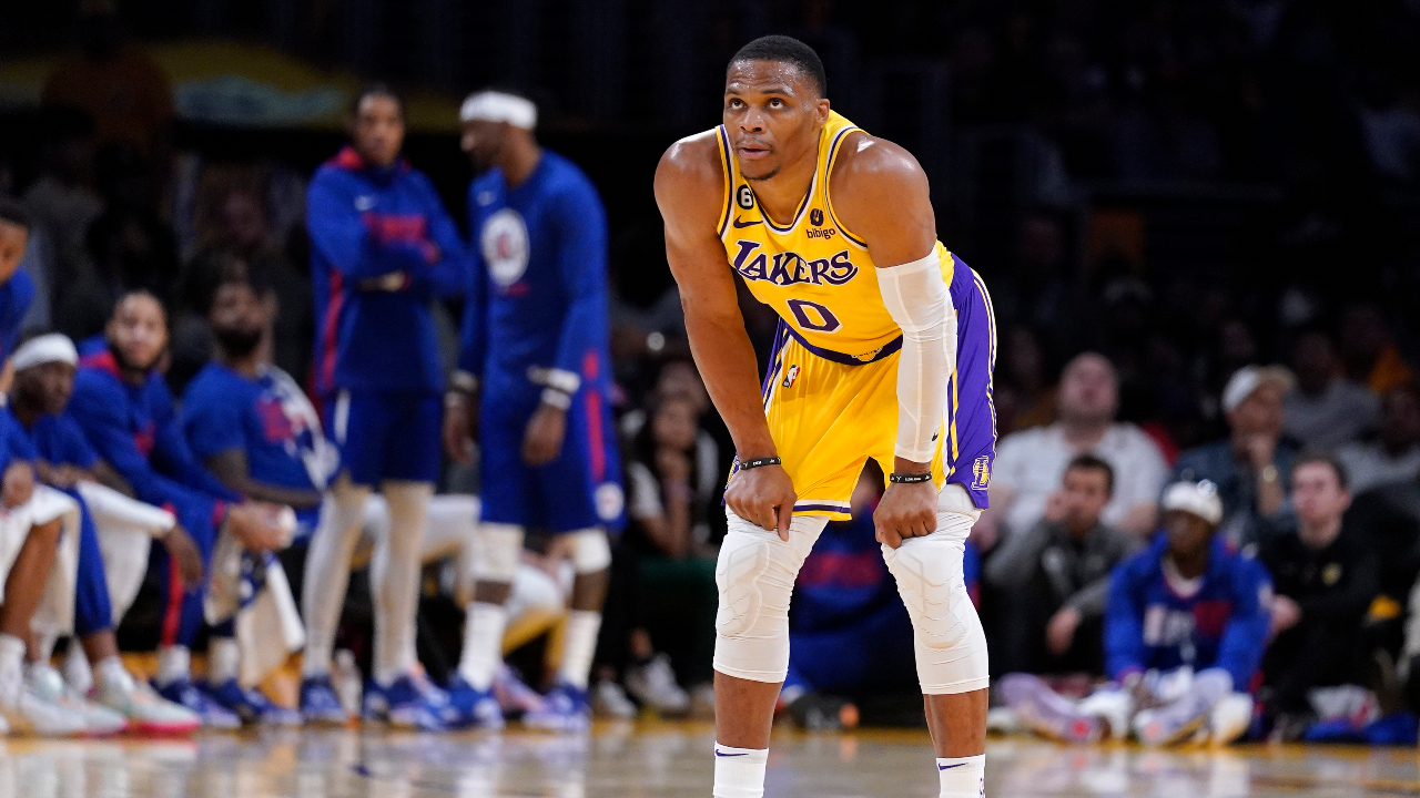 Westbrook Thriving Off Bench Despite Lakers' Continued Distress – The Lead