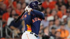 Alvarez homers again as Astros top Mariners, lead ALDS 2-0
