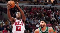 DeRozan, Vucevic lead way as Bulls beat Celtics