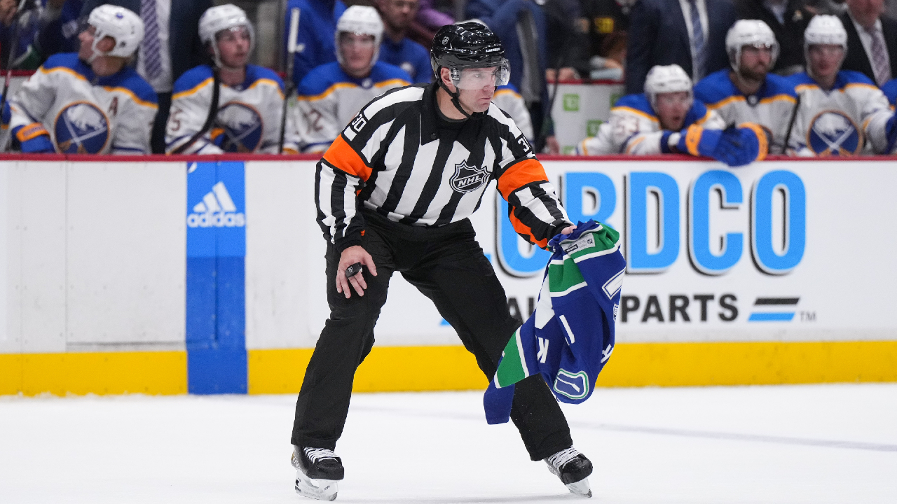 ‘Totally embarrassing’: Canucks reach desperate lows as jerseys hit ice in home opener thumbnail