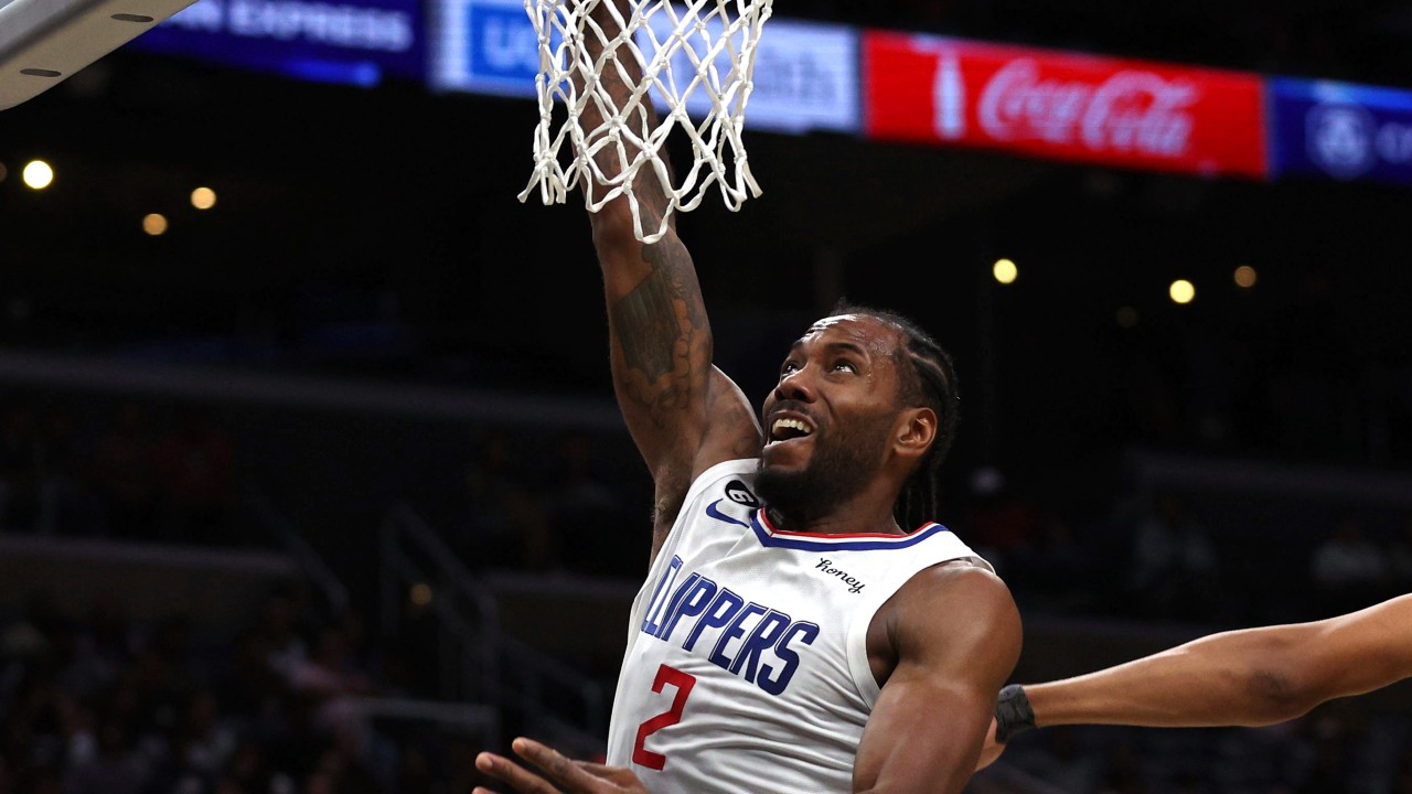 Despite Clippers' disappointing record, Kawhi Leonard is returning