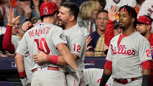 Phillies bring 1-0 lead into World Series Game 2 against Astros