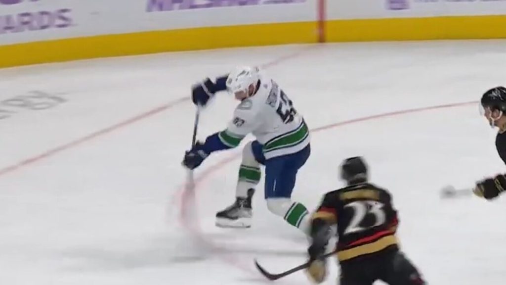 Canucks Horvat Buries With One Second Remaining In The Period