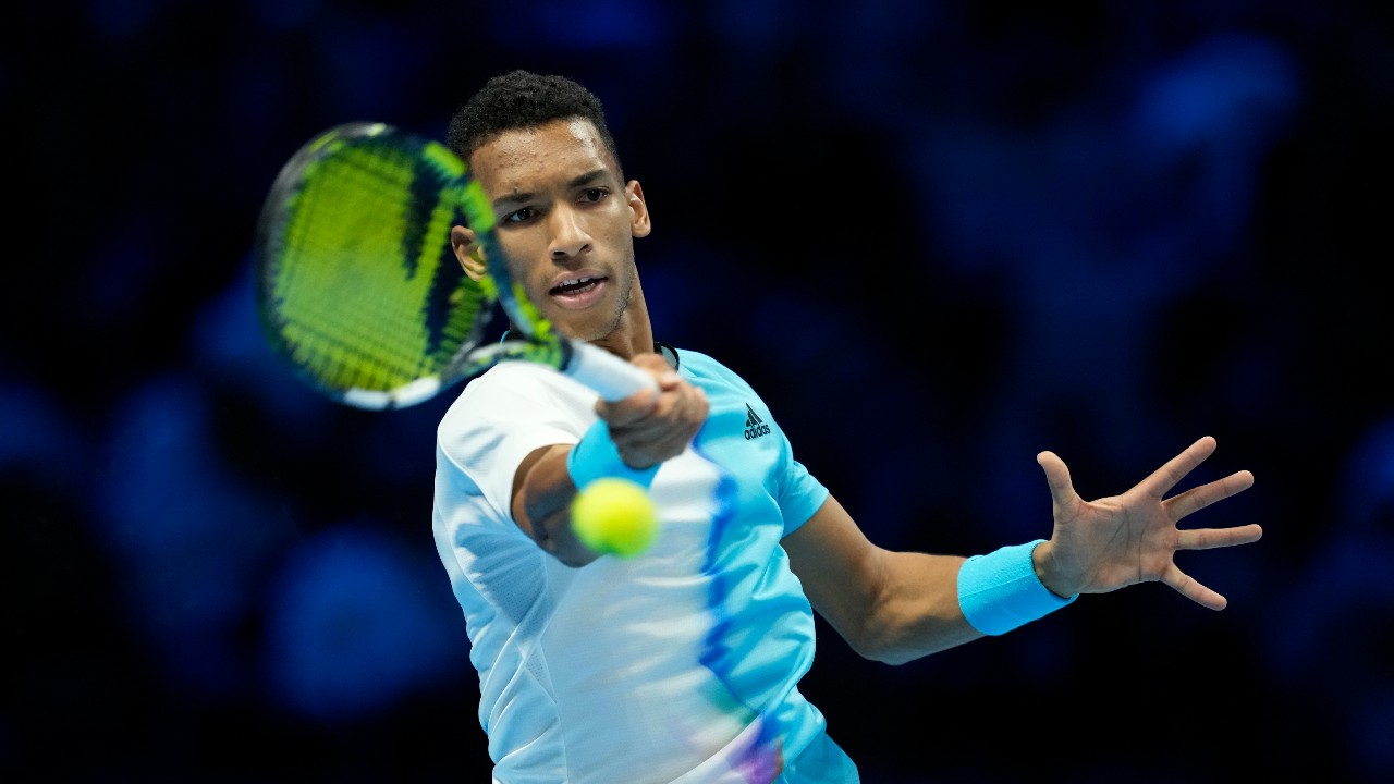 Canadas Felix Auger-Aliassime knocks off Rafael Nadal at ATP Finals