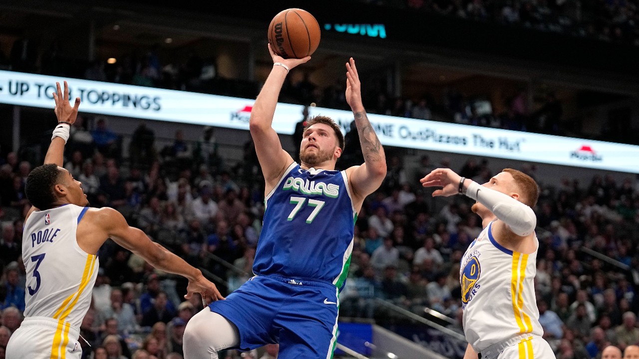 LUKA DONCIC! A 41-point triple-double in Dallas' 116-113 WIN over