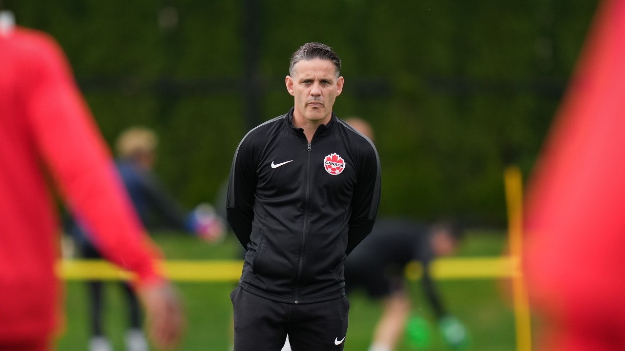 Report Canadian men’s coach Herdman lead candidate for Toronto FC job