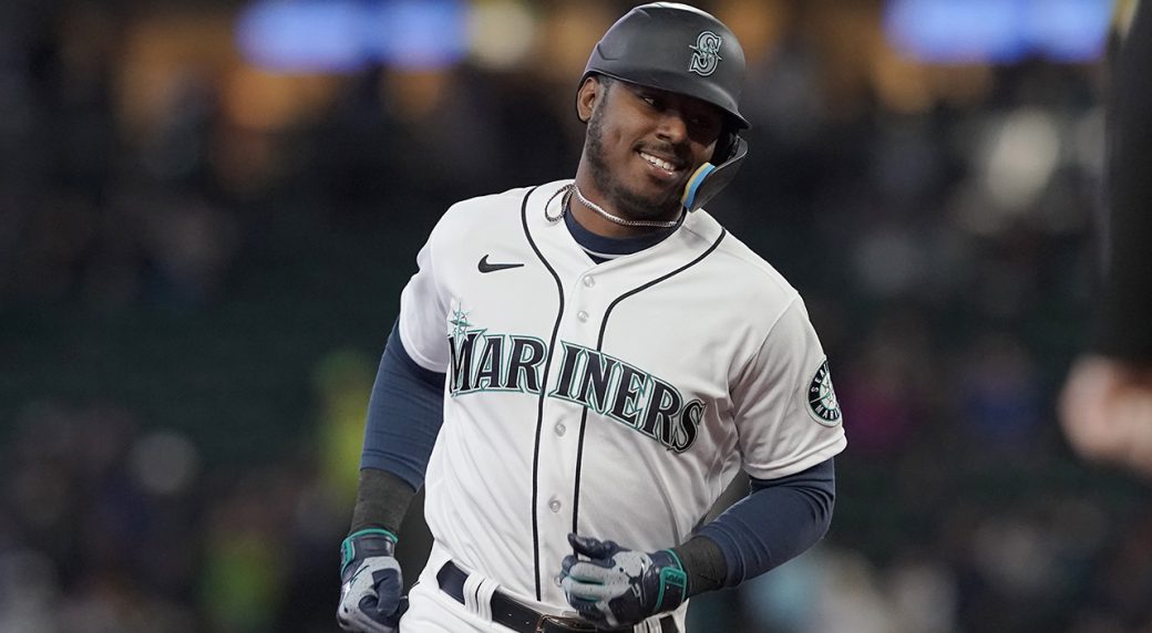 Diamondbacks acquire 2020 AL Rookie of Year Kyle Lewis