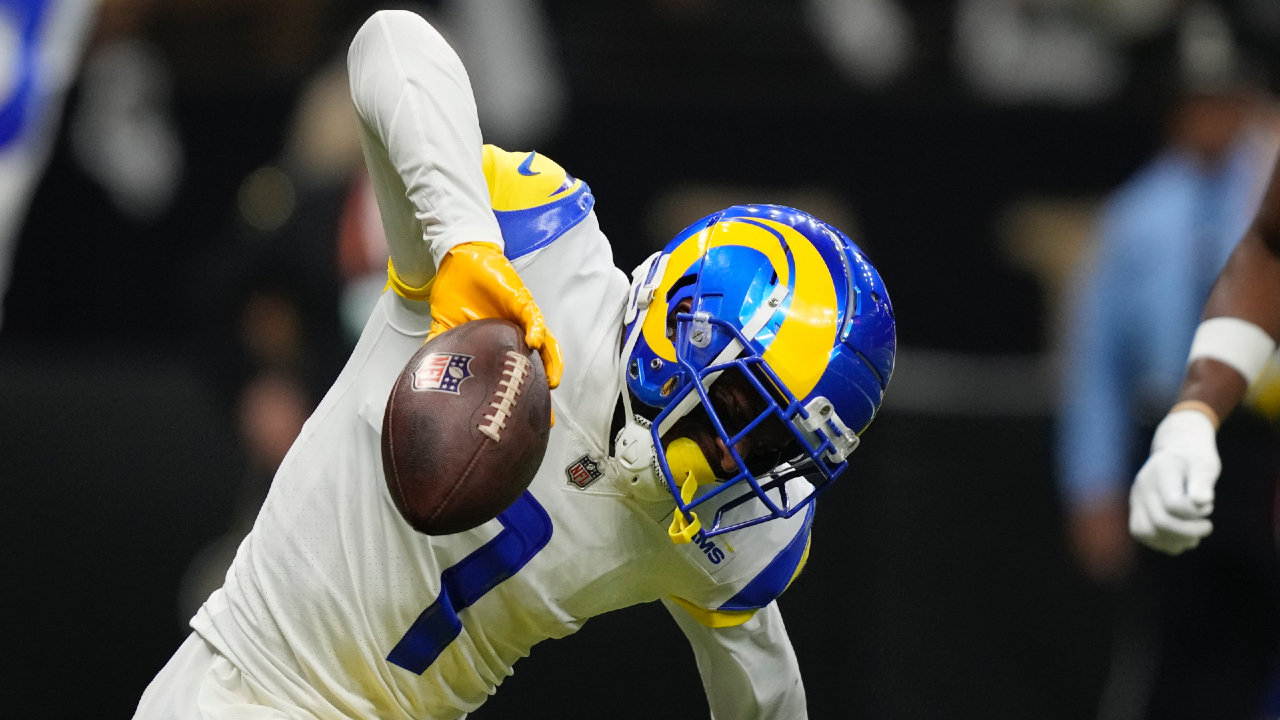 AP source: Rams working to send WR Robinson to Steelers