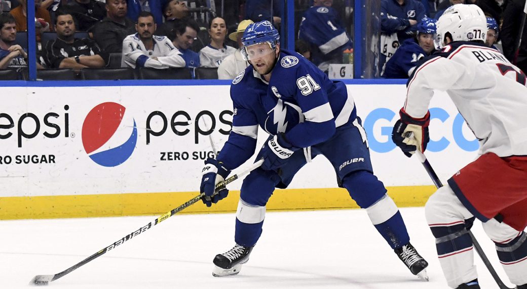Lightning's Cooper thinks Stamkos will be OK after leaving game with