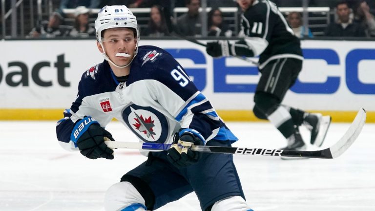 Winnipeg Jets center Cole Perfetti skates during the first period of an NHL hockey game against the Los Angeles Kings Thursday, Oct. 27, 2022, in Los Angeles. (Mark J. Terrill/AP)