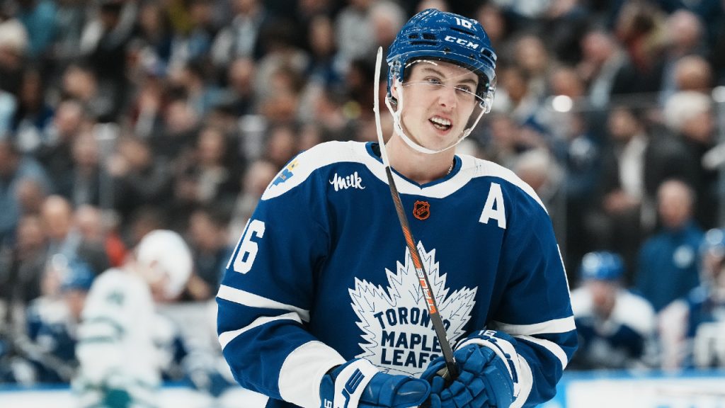 Toronto Maple Leafs: Should Mitch Marner Wear Number 93?