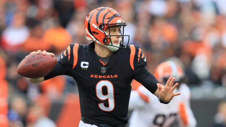 Cincinnati Bengals quarterback Joe Burrow throws during the first half of an NFL football game against the Cleveland Browns, Sunday, Dec. 11, 2022, in Cincinnati. (Aaron Doster/AP)