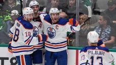 McDavid’s point streak hits 14 games as Oilers double up Stars