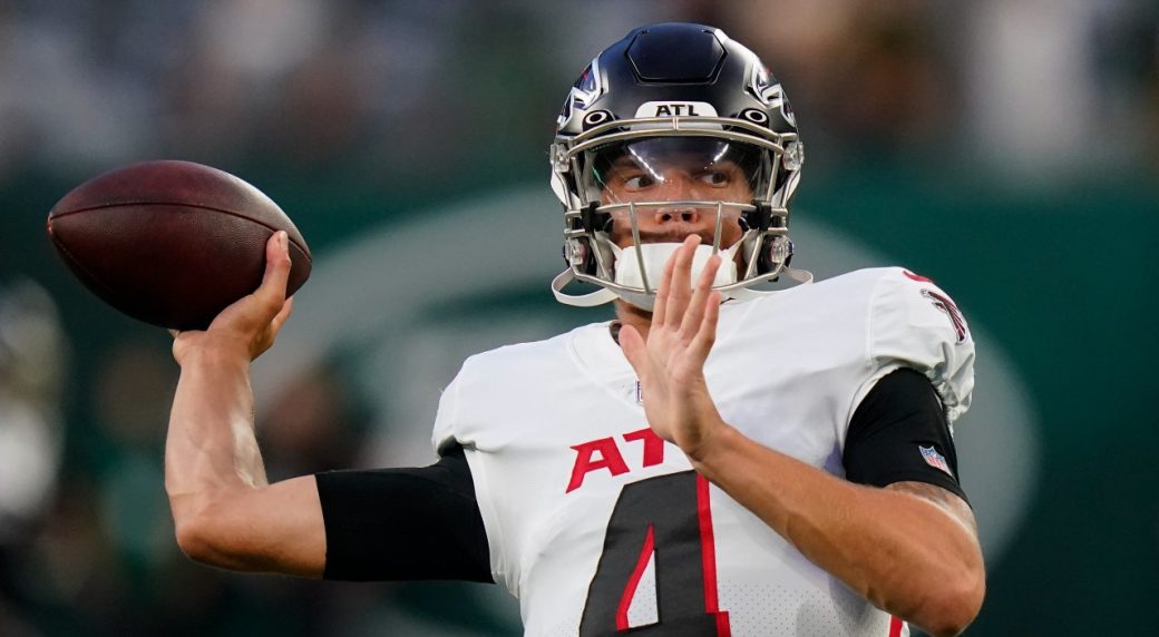 Report: Desmond Ridder taking over as starting QB for Falcons