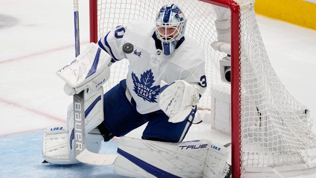 Maple Leafs' Murray out at least 4 weeks with adductor injury