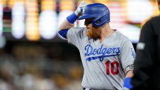 Report: 3B Justin Turner, Red Sox in agreement on two-year deal