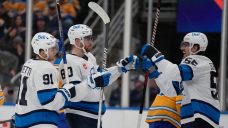 Dubois has three-point night as Jets defeat Blues 