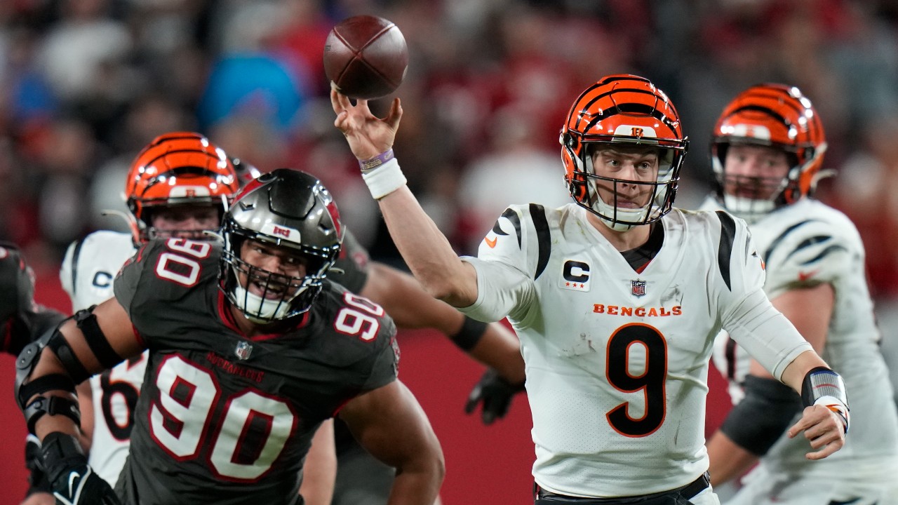 Burrow throws for 4 TDs, Bengals rally past Buccaneers
