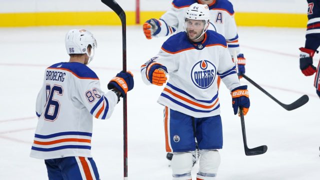 Oilers sign goaltender Stuart Skinner to two year deal. - HockeyFeed