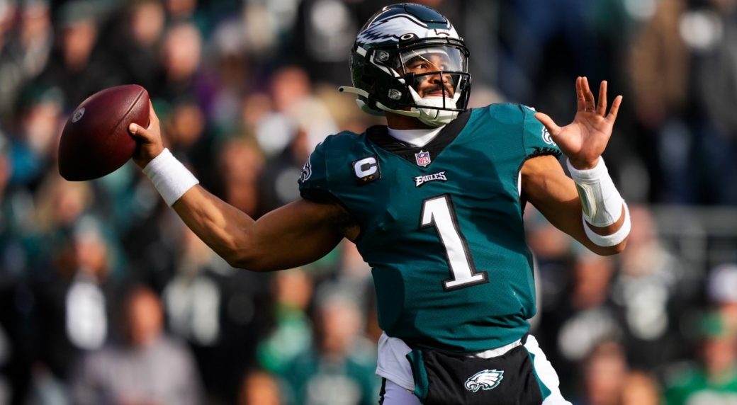 Injured Eagles QB Hurts expected to be sidelined at Dallas