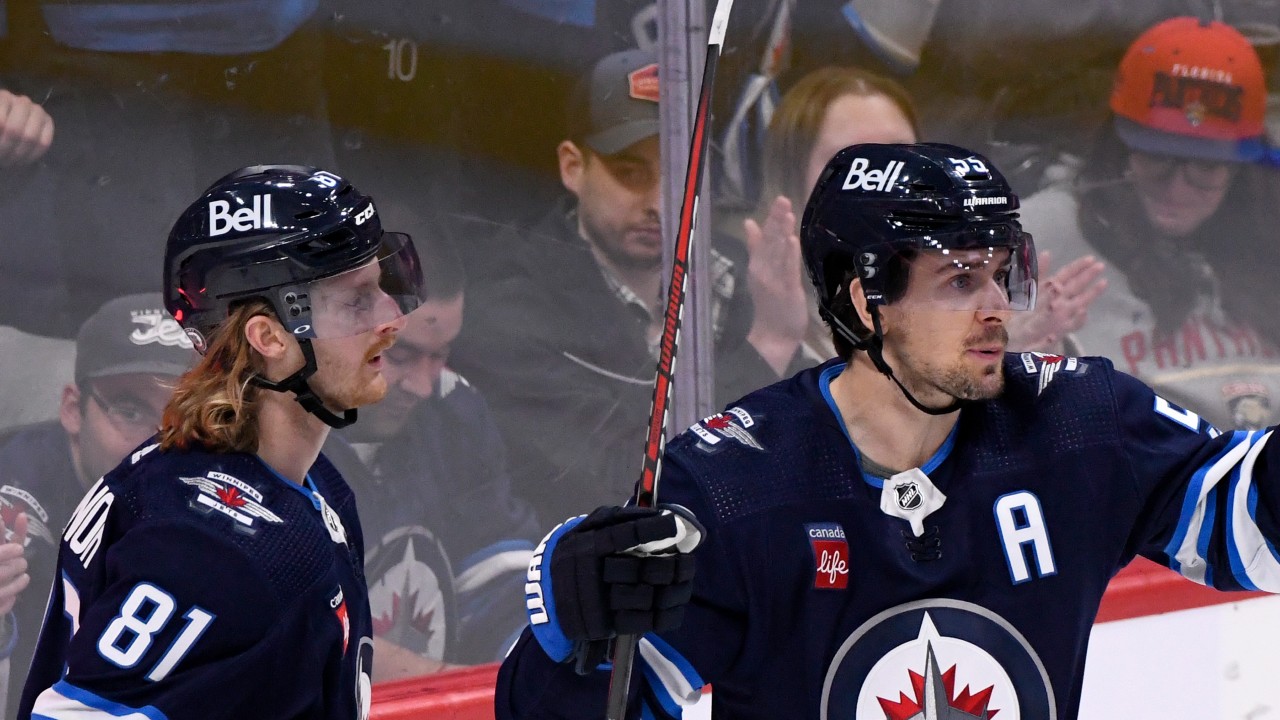 Pierre-Luc Dubois scores twice, Jets beat Blues 5-2