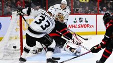 Arvidsson scores twice, L.A. Kings trounce Ottawa Senators