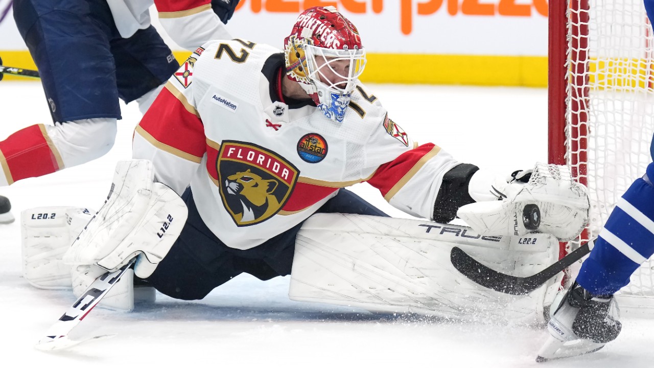 Goalie Injuries Panthers goalie Sergei Bobrovsky leaves game with apparent lower-body ...