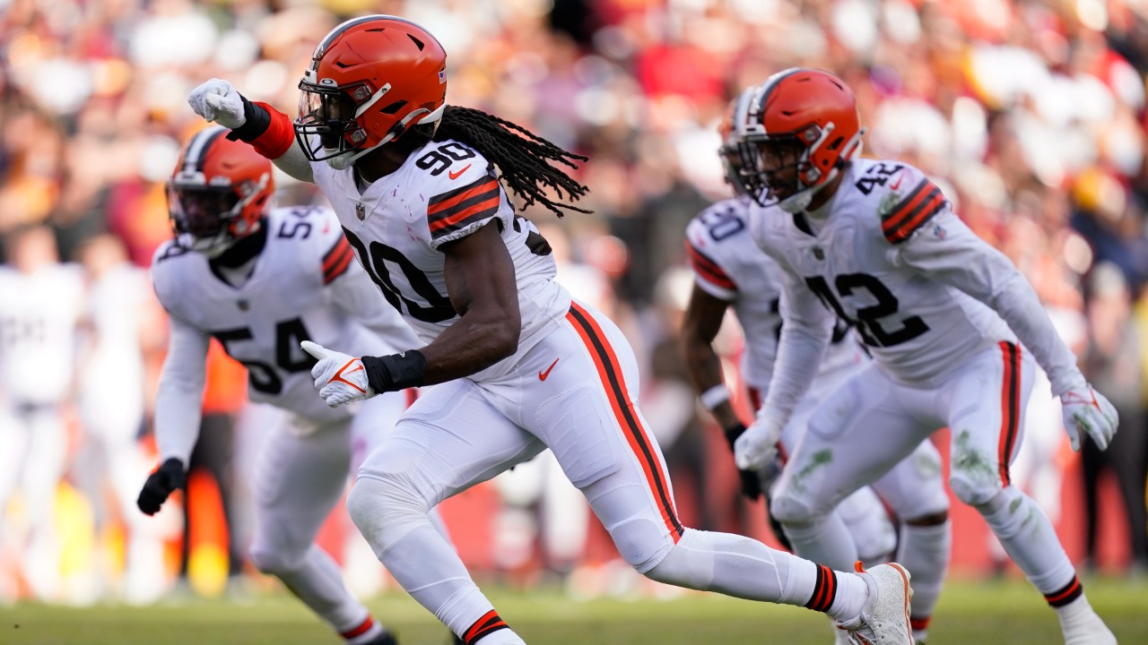 Jadeveon Clowney makes most of Browns' season finale against Bengals 