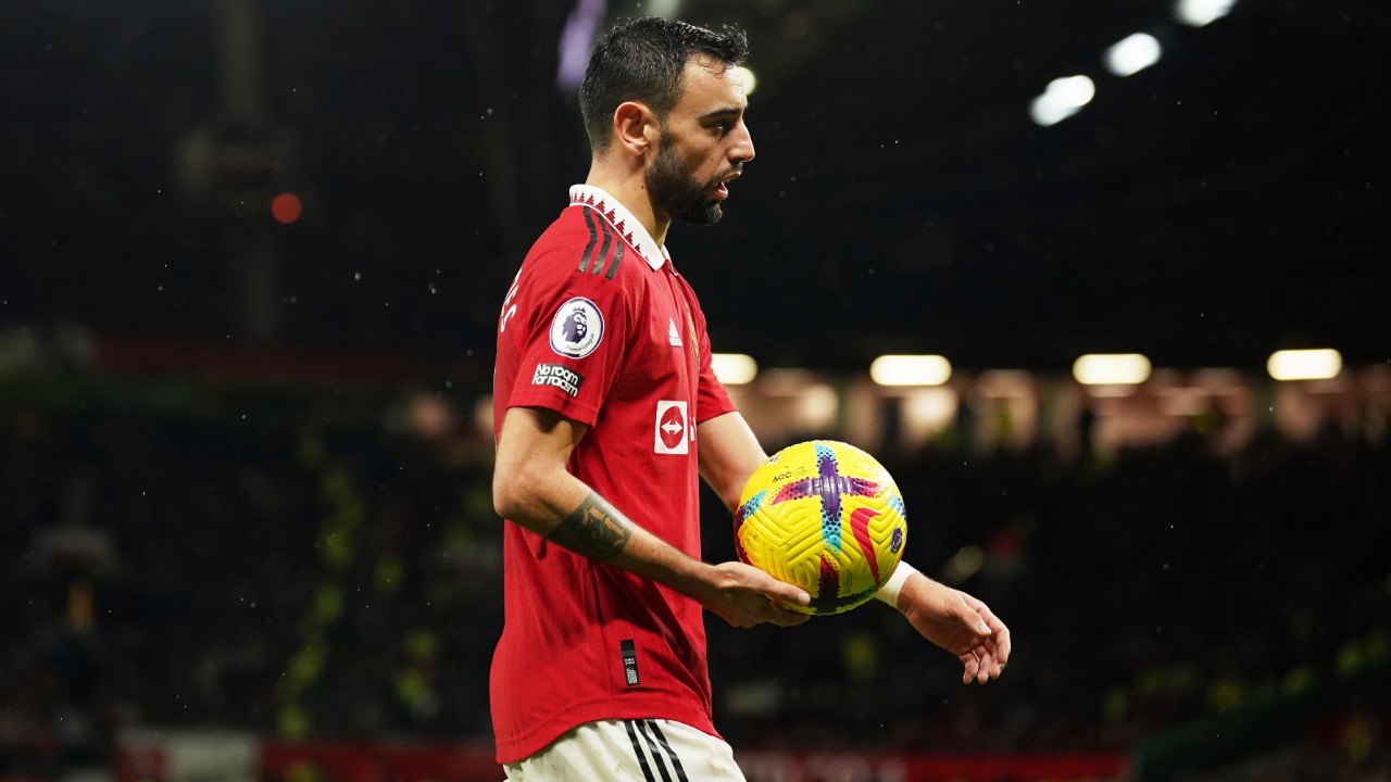 Roundup: Fernandes endures more penalty pain in Man United’s latest Premier League loss