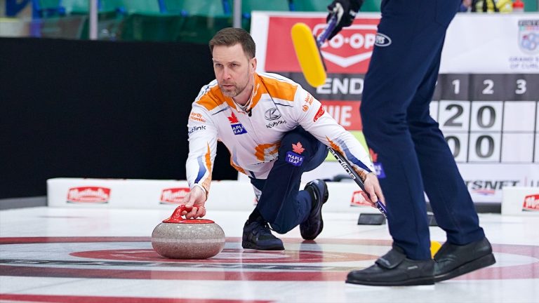 Brad Gushue shoots a stone during the Co-op Canadian Open men's quarterfinals on Saturday, Jan. 14, 2023, in Camrose, Alta. (Anil Mungal/GSOC)