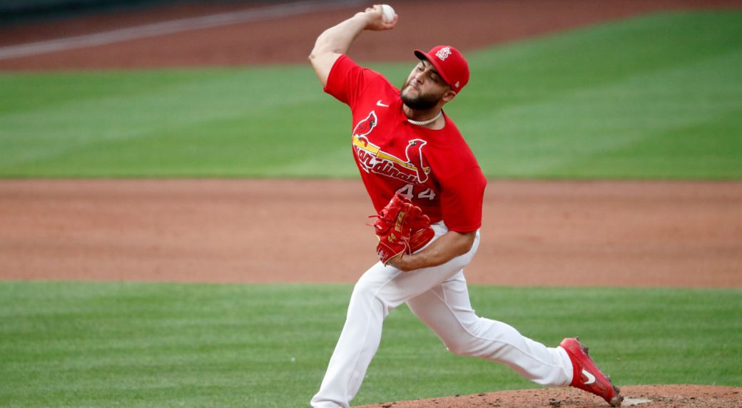 Blue Jays claim right-hander Junior Fernandez off waivers from Yankees