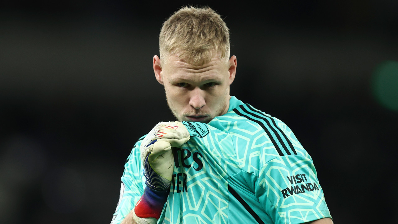 Arsenal goalkeeper Aaron Ramsdale appears to be kicked by