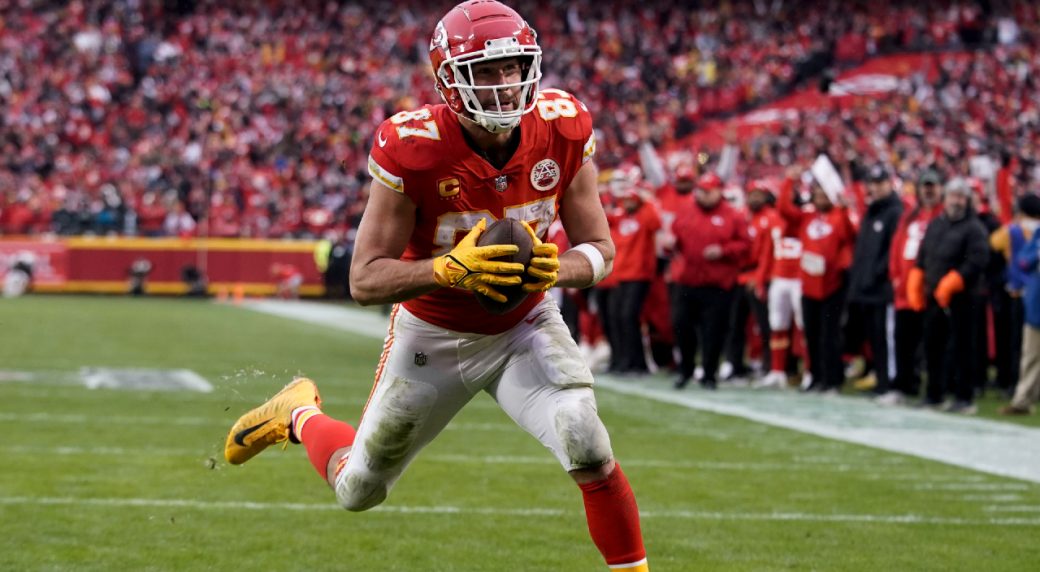 Chiefs TE Travis Kelce ruled out for season opener with knee injury