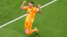 Manchester United secure Weghorst after Ronaldo exit