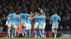 Man City beats Arsenal to seize momentum in EPL title race