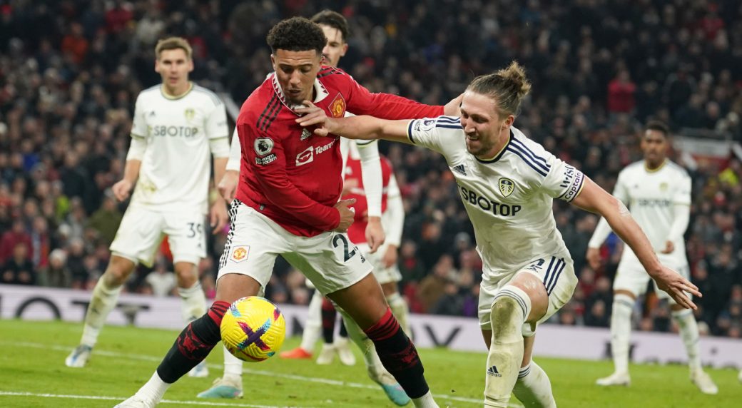 Man United stages comeback to draw with Leeds in Premier League