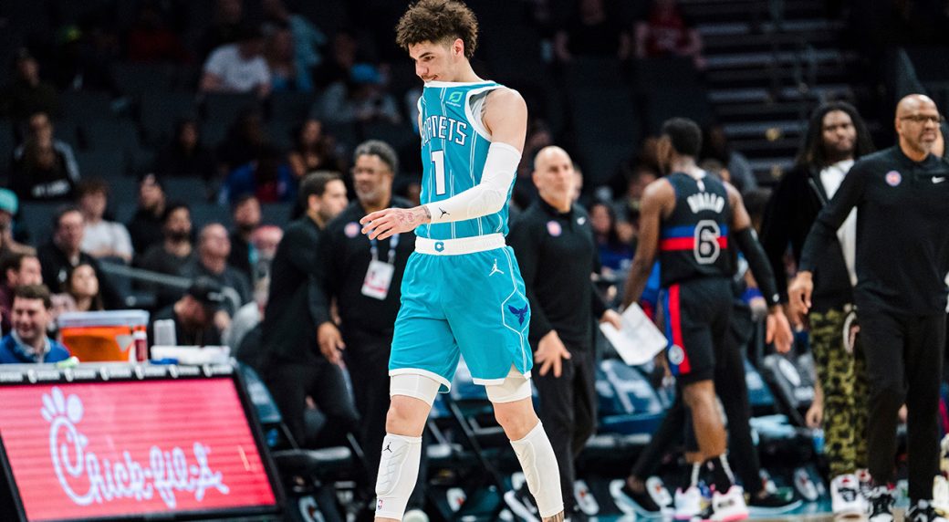 LaMelo Ball, Hornets rally from 19-point deficit to hand Wizards