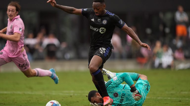 CF Montreal forward Mason Toye gets past Inter Miami goalkeeper Drake Callender as Inter Miami defender Ryan Sailor gives chase, in the second half of an MLS soccer game, Sunday, Oct. 9, 2022, in Fort Lauderdale, Fla. (Rebecca Blackwell/AP)