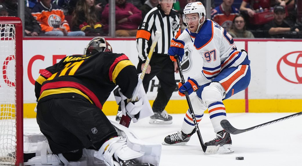 Edmonton Oilers: What Makes Connor McDavid So Fast?