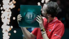Medvedev edges Sinner in Rotterdam for 16th title