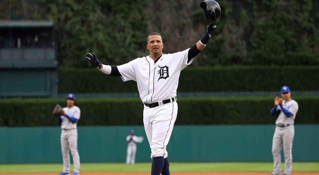 Former All-Star first baseman Victor Martinez joins Blue Jays front office